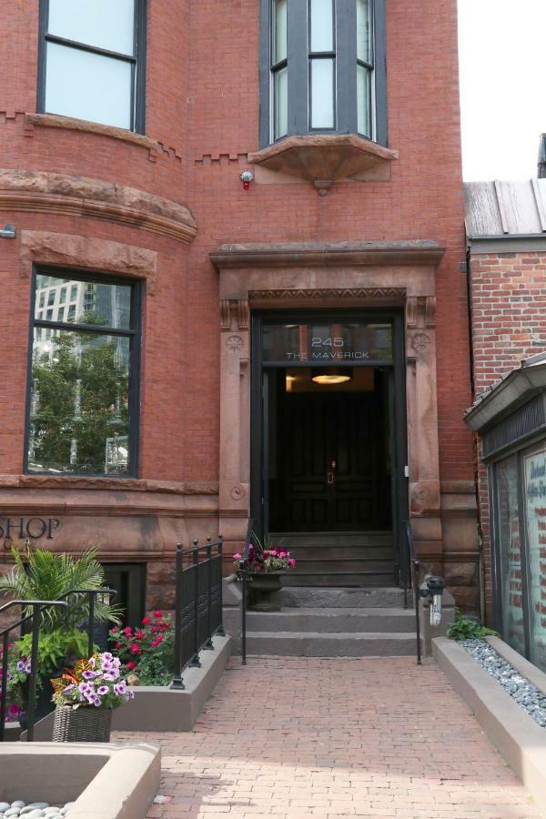 Cozy Newbury Street Studio, #5 บอสตัน ภายนอก รูปภาพ